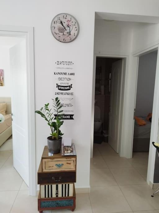 Renovated Apartment With Garden And Parking Space Peraía Extérieur photo